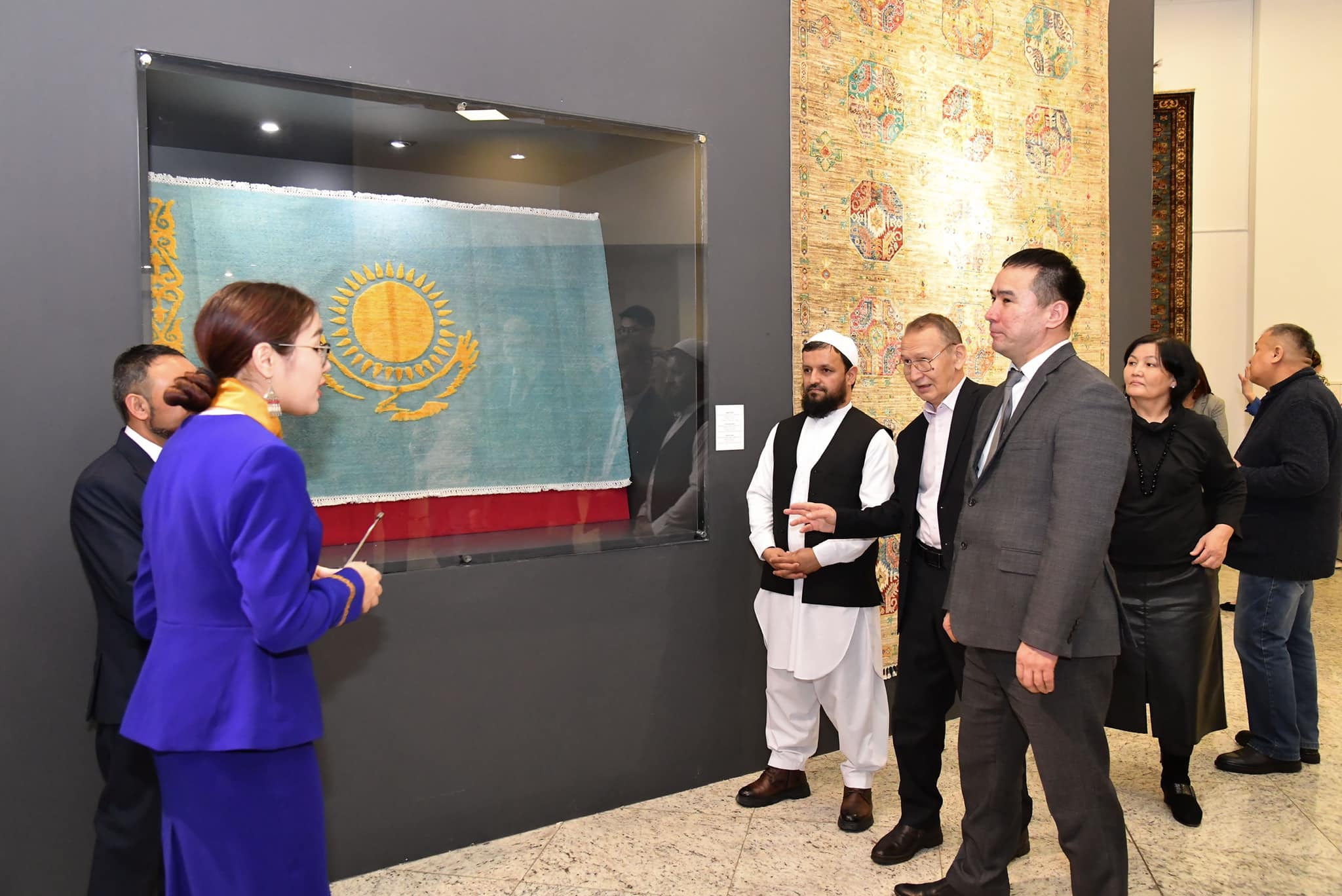 В Национальном музее открылась выставка ковров афганских казахов